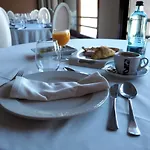 Ele Acueducto Szálloda