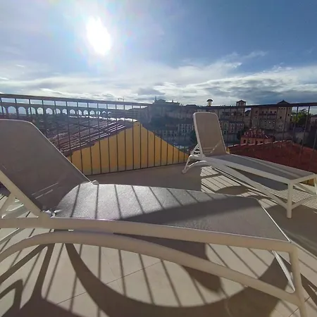 Ele Acueducto Hotell