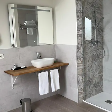 Ele Acueducto Hotel 3*