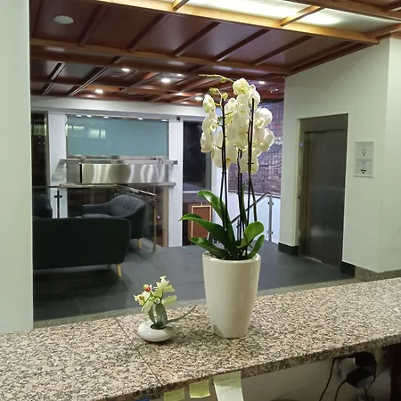 Ele Acueducto Hotell Segovia