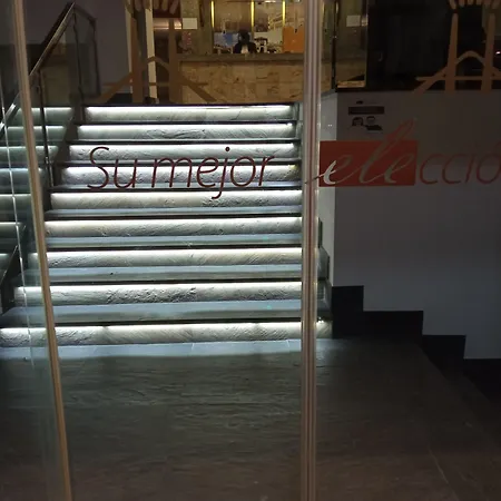 فندق Ele Acueducto 3*