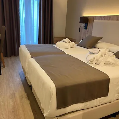 Отель Ele Acueducto Сеговия