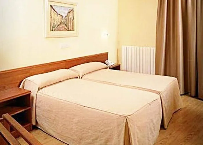 Отель Ele Acueducto 3*