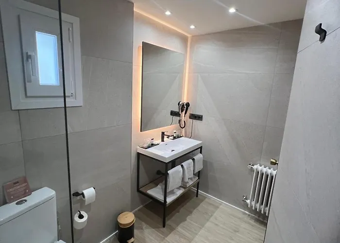 Ele Acueducto Отель Сеговия