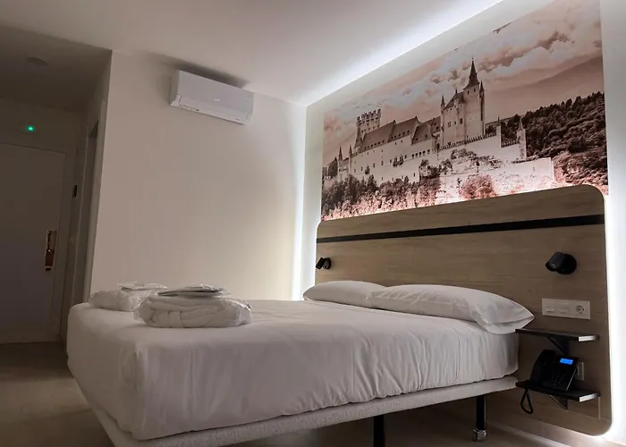 Ele Acueducto 酒店 3*