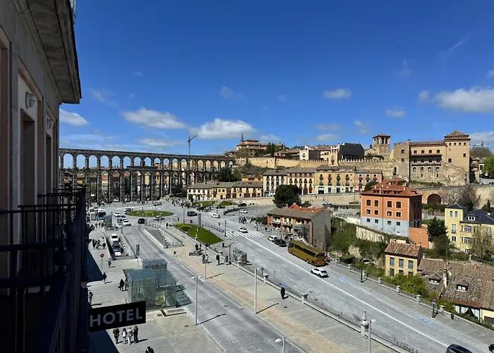 Отель Ele Acueducto Сеговия