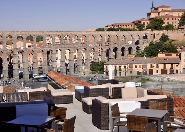 Ele Acueducto Отель